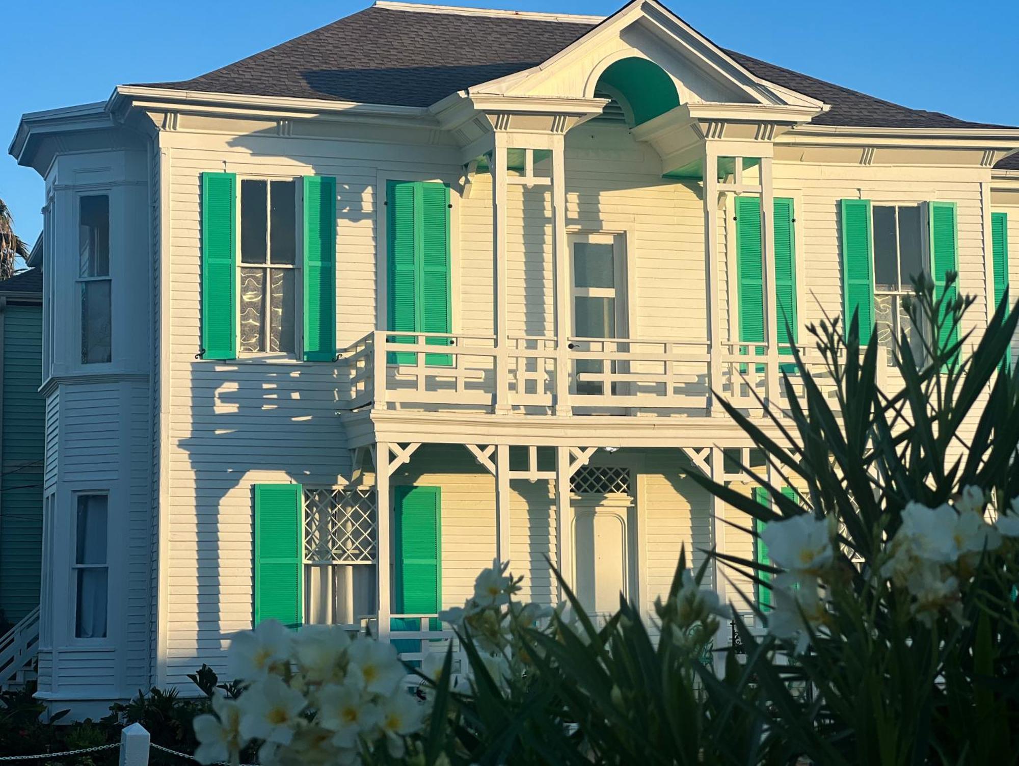 Lotus Galveston酒店 外观 照片